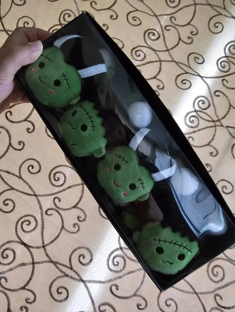 New Halloween Frankenstein & Bride Garland Party Decoration - Green and Black